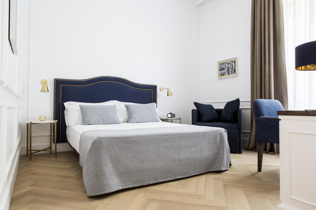 Hotel Midmost By Majestic Hotel Group Barcelona Exteriör bild